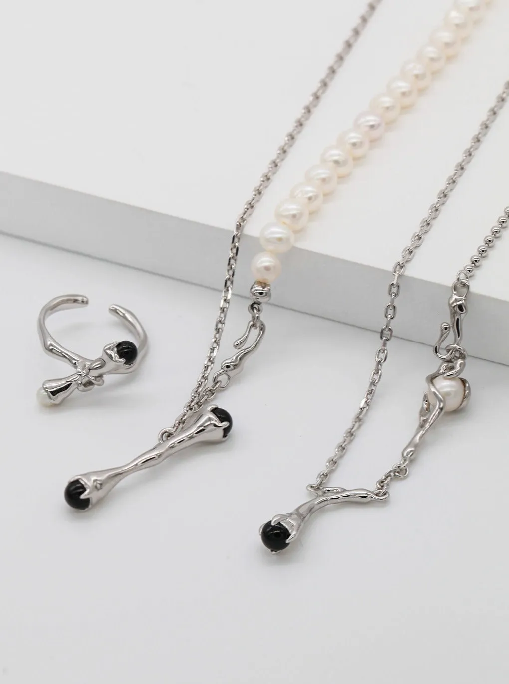 Branch Pendant Chain Necklace