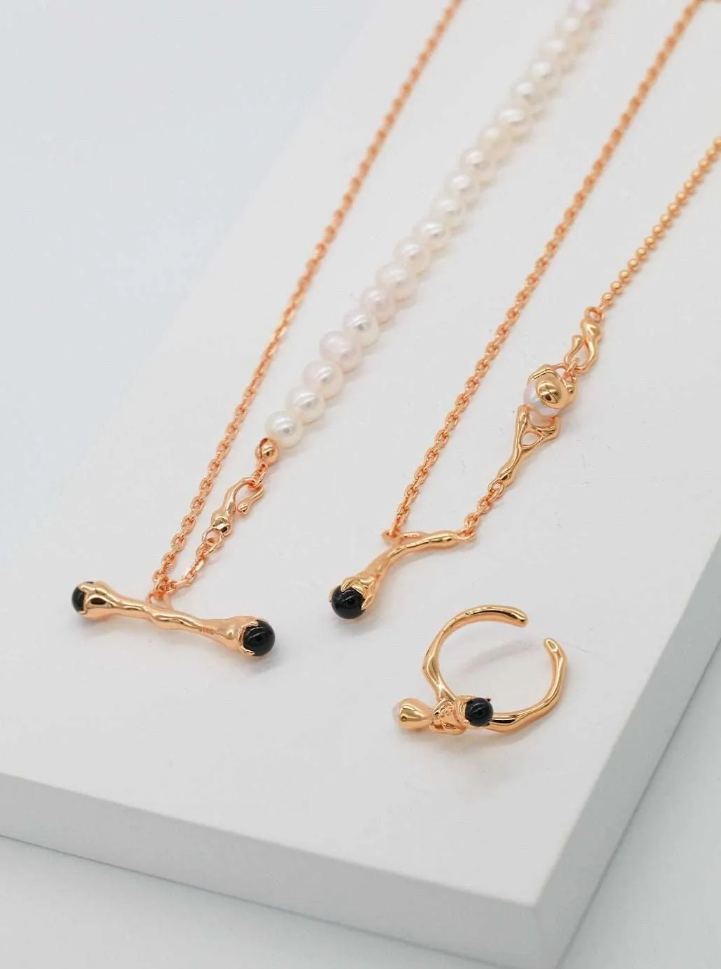 Branch Pendant Chain Necklace
