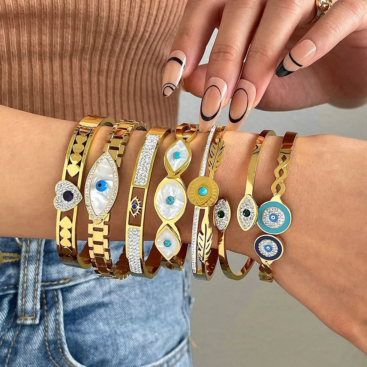 Golden Azure Eye Bracelet