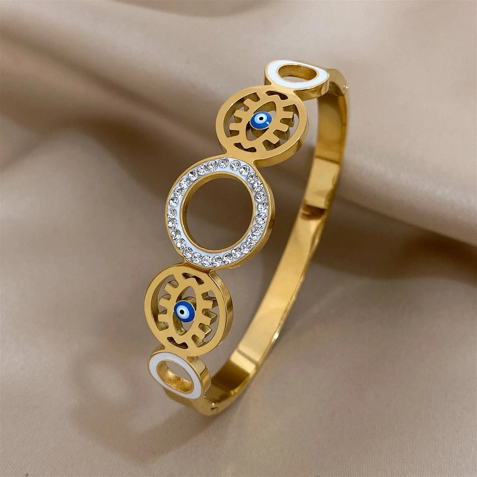 Golden Azure Eye Bracelet