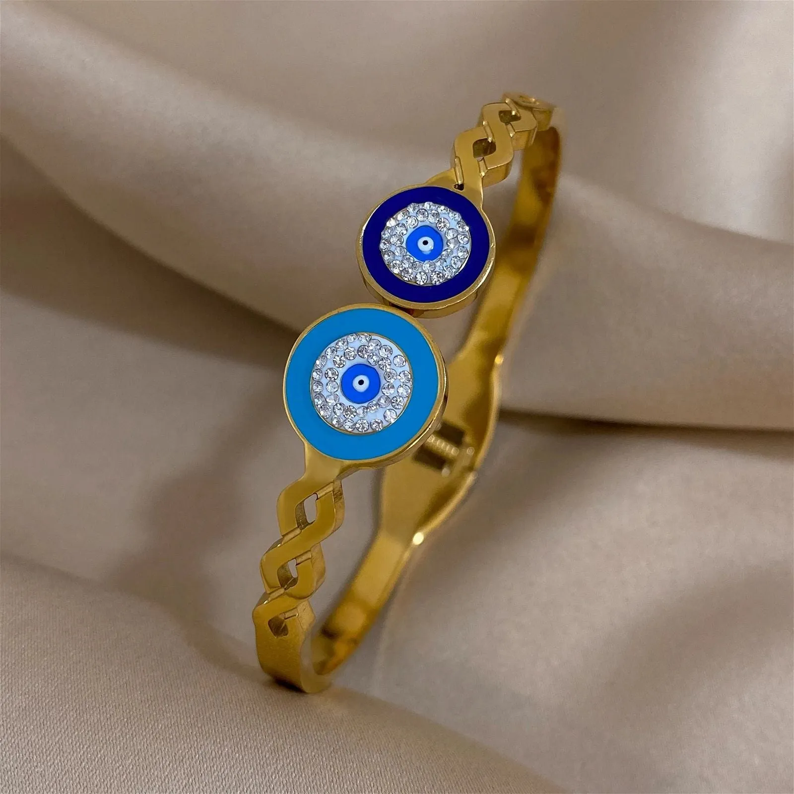 Golden Azure Eye Bracelet